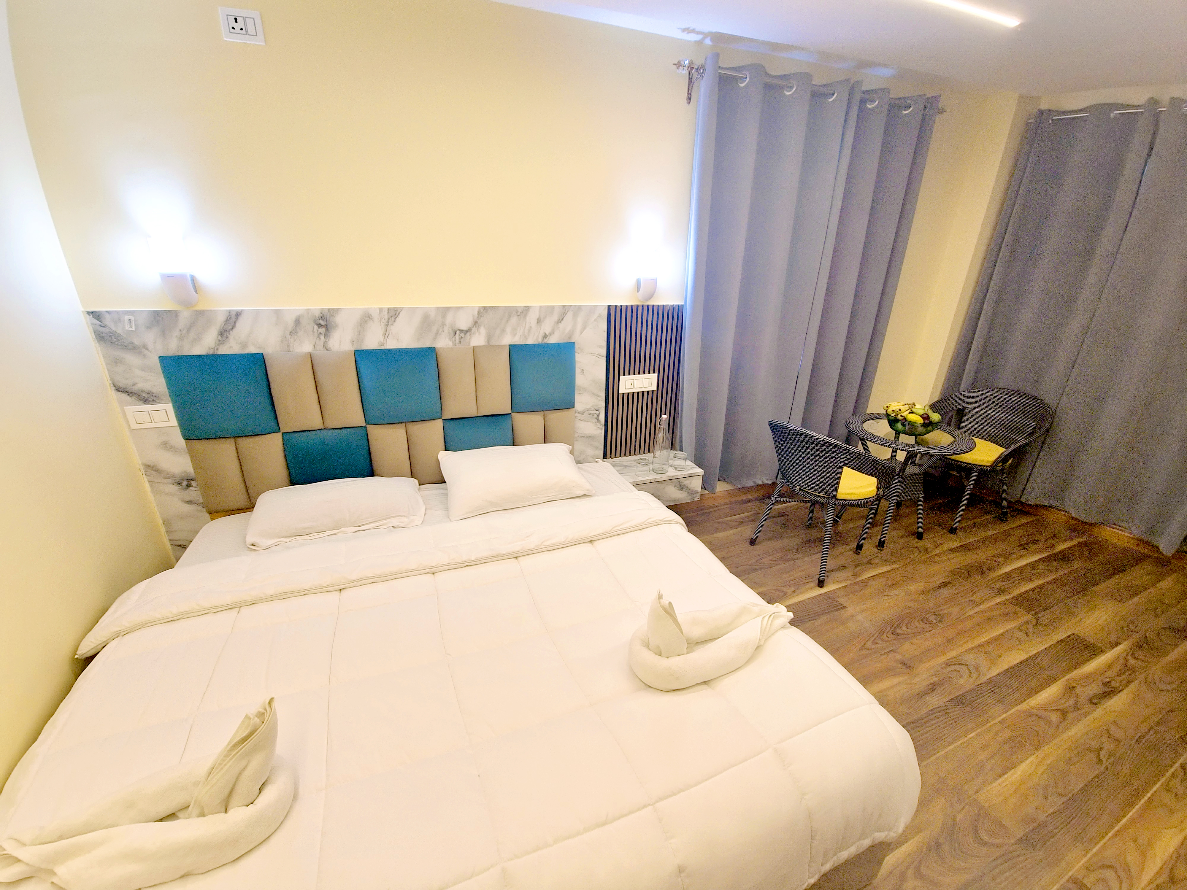 Room Photo
