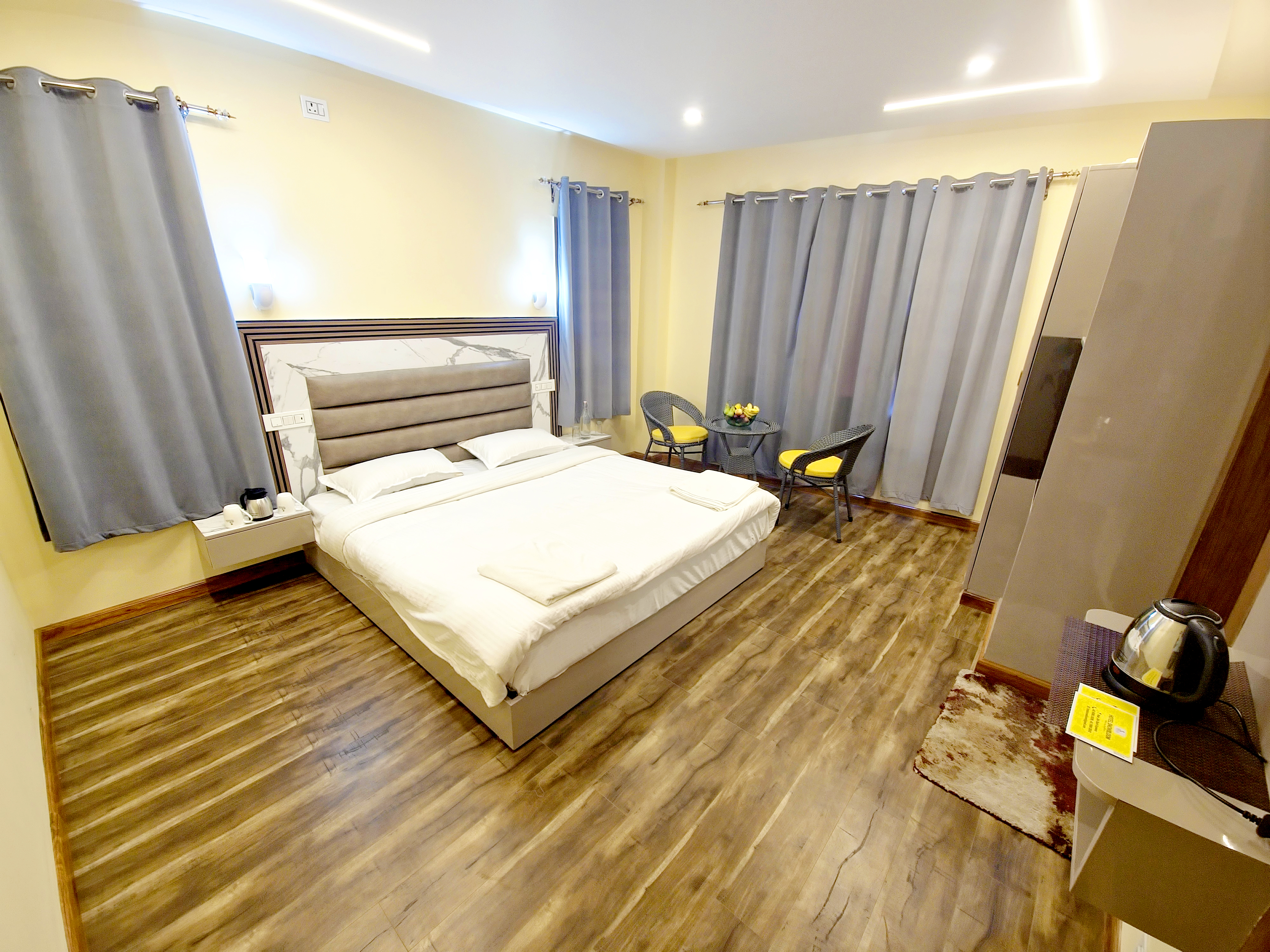 Room Photo