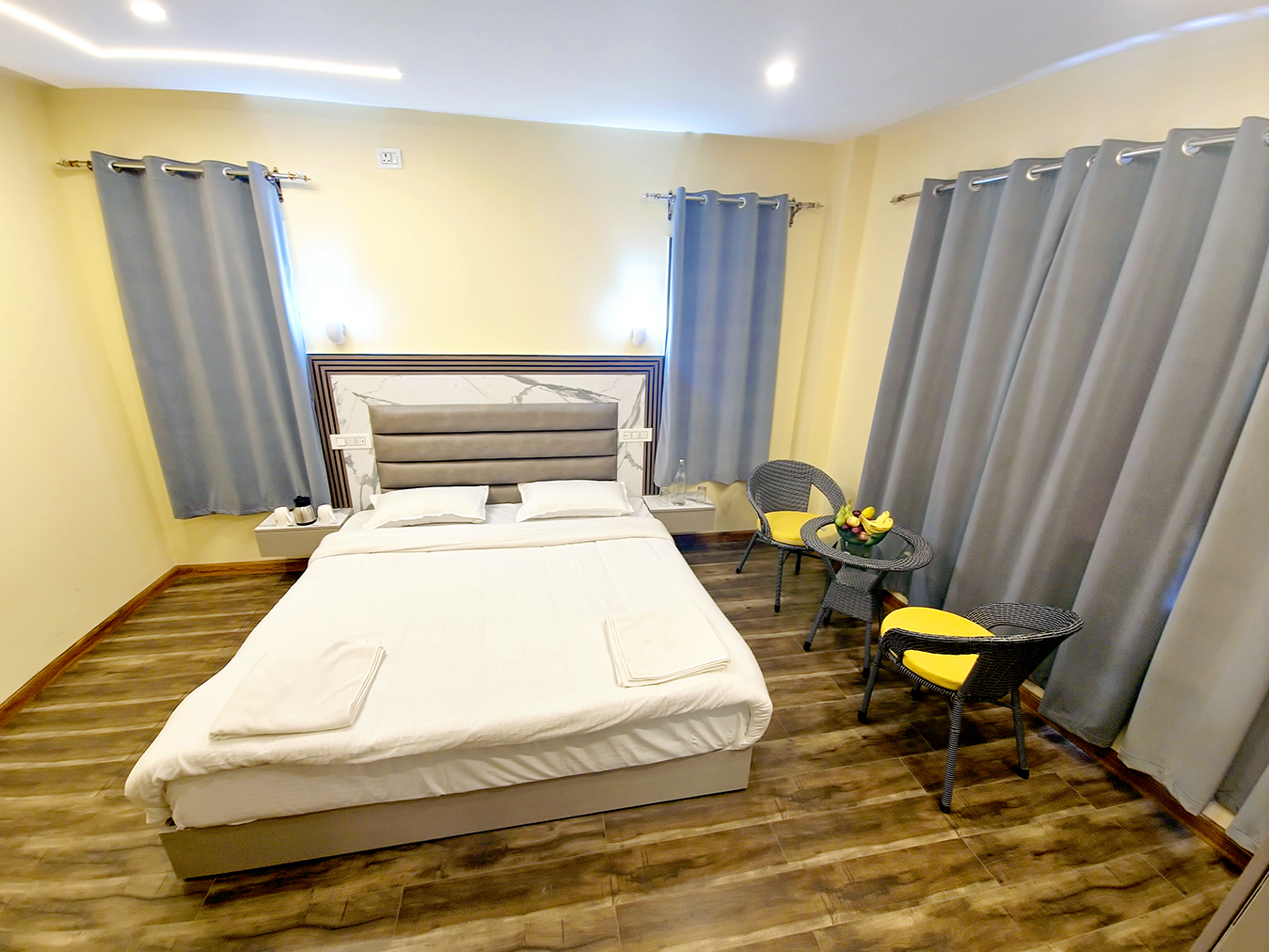Deluxe Rooms